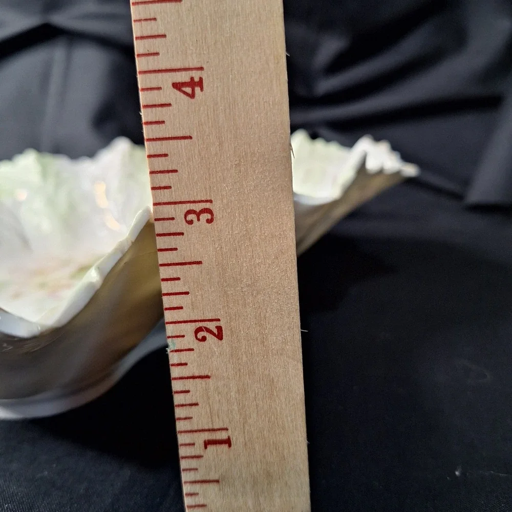N/A antique porcelain